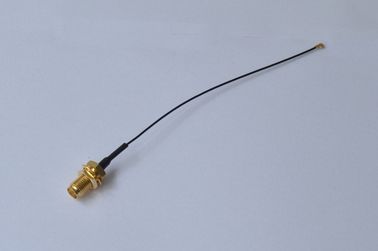 China Enchufe negro de la asamblea de cable del RF UFL al cable femenino de SMA RF 0,81 proveedor